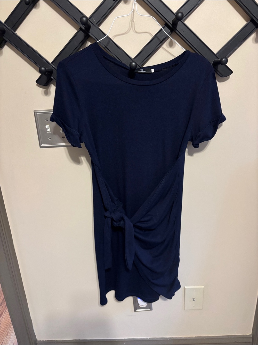 Knot-Front Short Sleeve Tee Dress in Navy